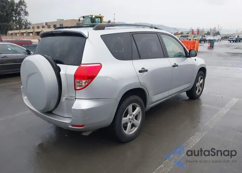 2007 Toyota Rav4 z USA, uszkodzony, nr VIN JTMBD33V775077158